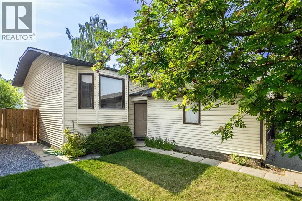 House for rent: 92 Ventura Way Ne, Calgary, Alberta T2E 8G5