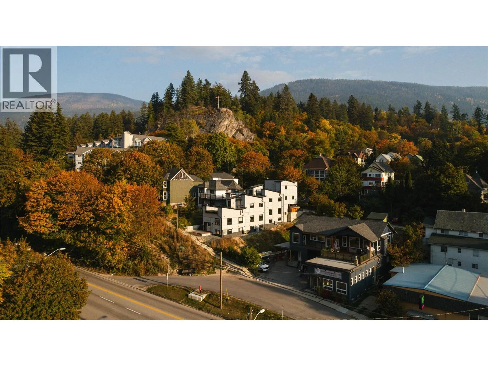 Row / Townhouse for rent: 920 Front Street Unit# B, Nelson, British Columbia V1L 4C2