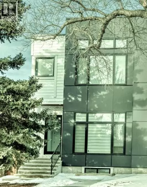 Duplex for rent: 921 36a Street Nw, Calgary, Alberta T2N 3B2