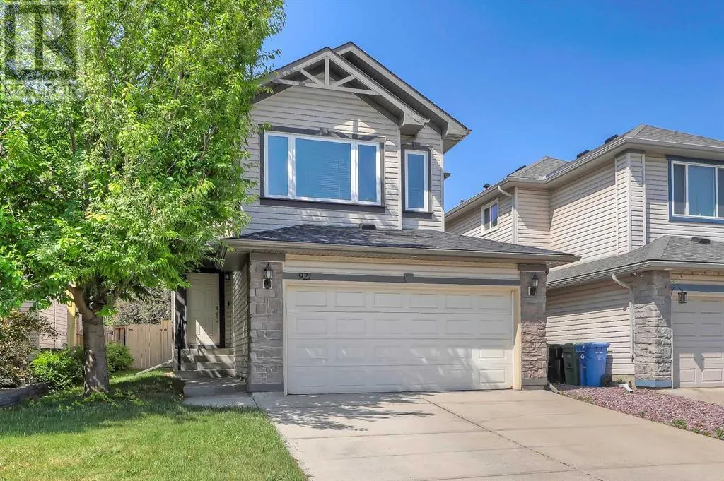 House for rent: 921 Cranston Drive Se, Calgary, Alberta T3M 1E3