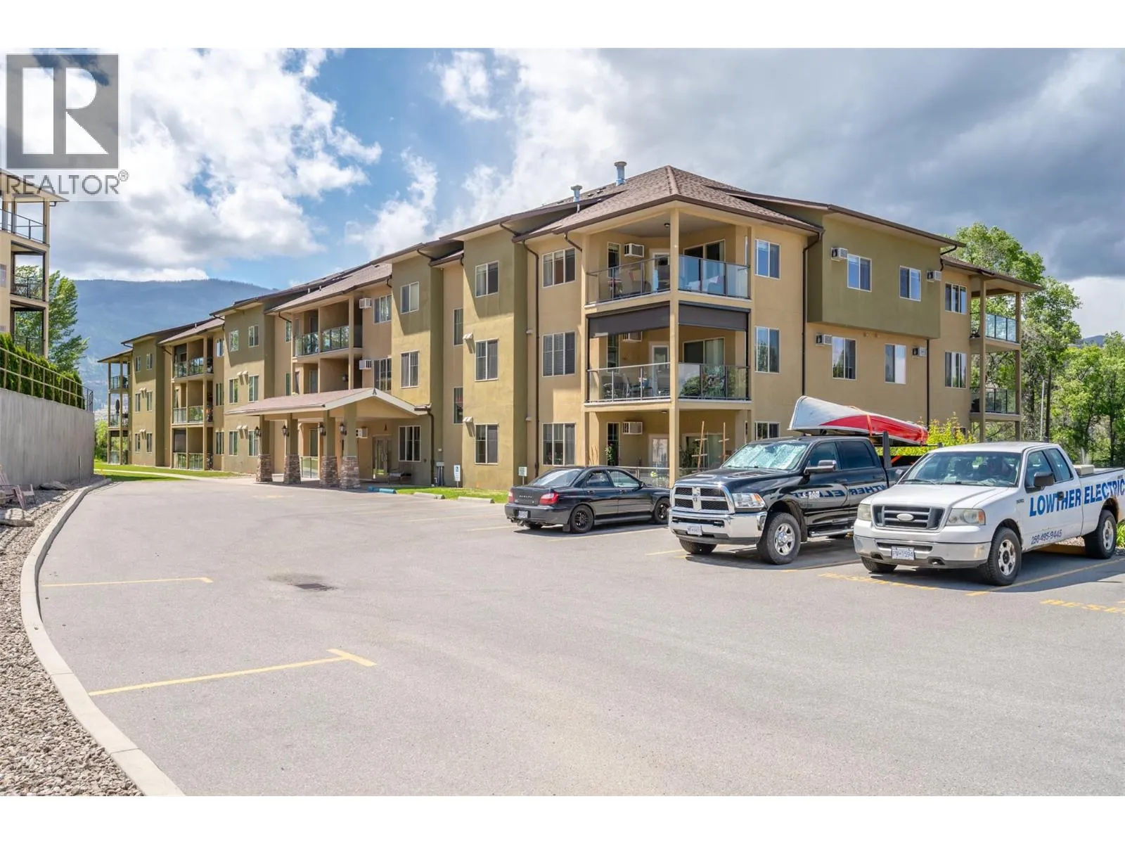 Apartment for rent: 921 Spillway Road Unit# 105a, Oliver, British Columbia V0H 1T8