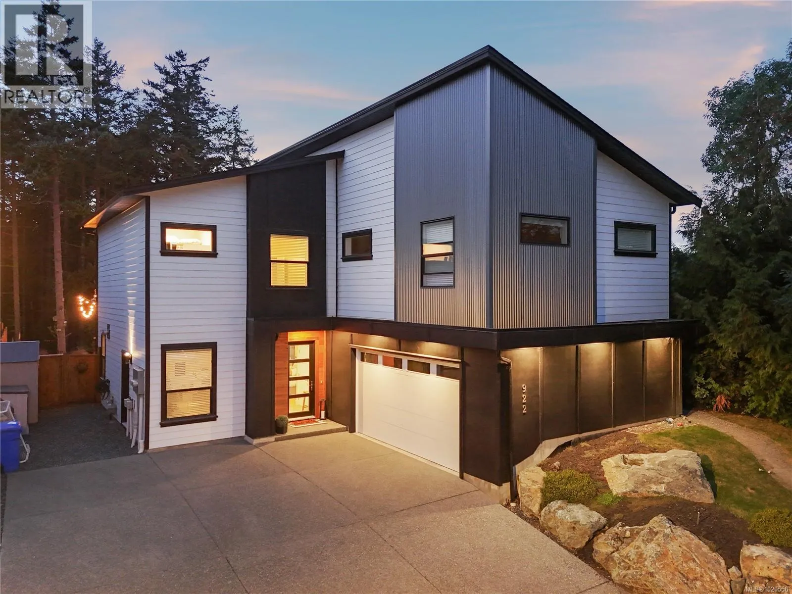 House for rent: 922 Greystone Pl, Langford, British Columbia V9C 0N8