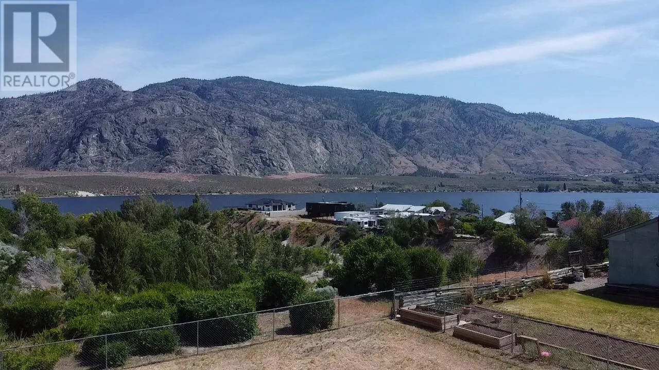 Other for rent: 9227 87th Street, Osoyoos, British Columbia V0H 1V2