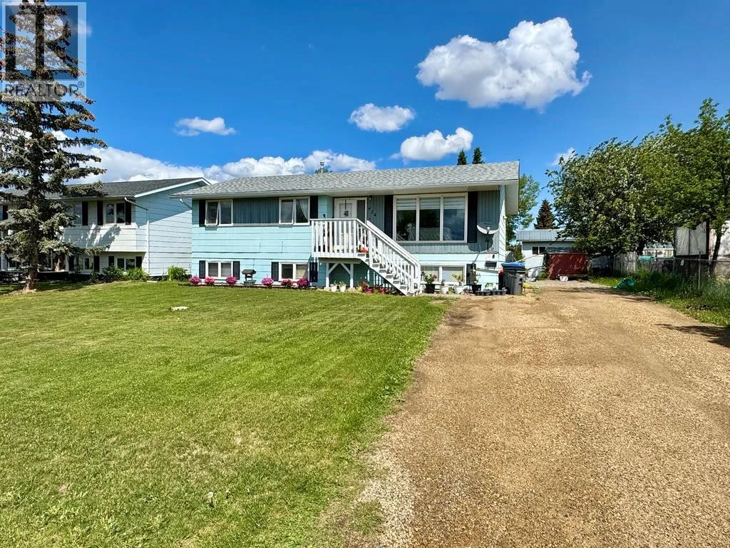 House for rent: 924 93 Avenue, Dawson Creek, British Columbia V1G 1C8