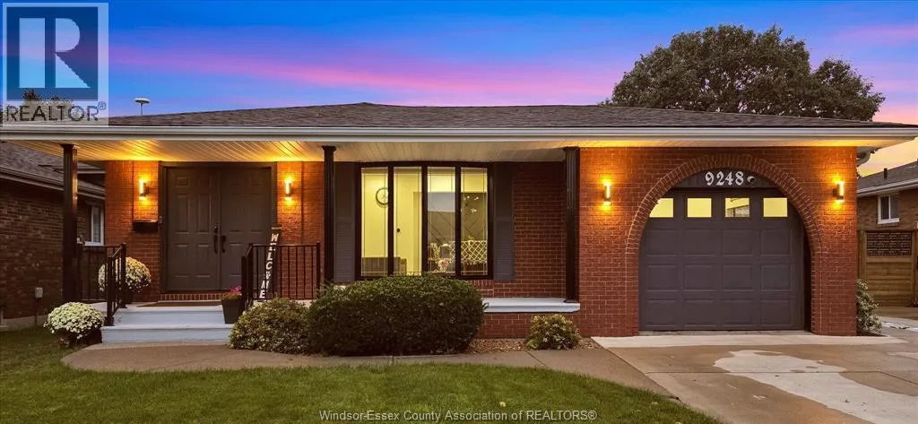 9248 Esplanade Drive, Windsor, Ontario N8R 1J1
