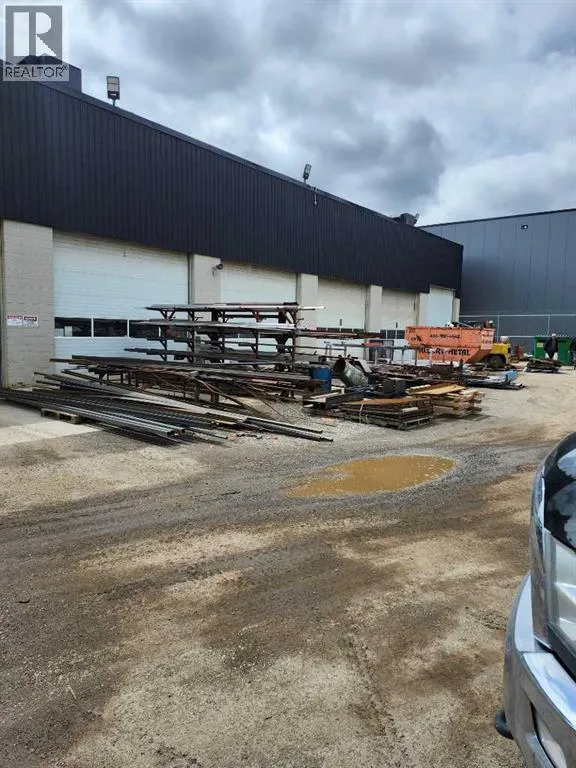 926 46 Avenue Se, Calgary, Alberta T2G 2A6