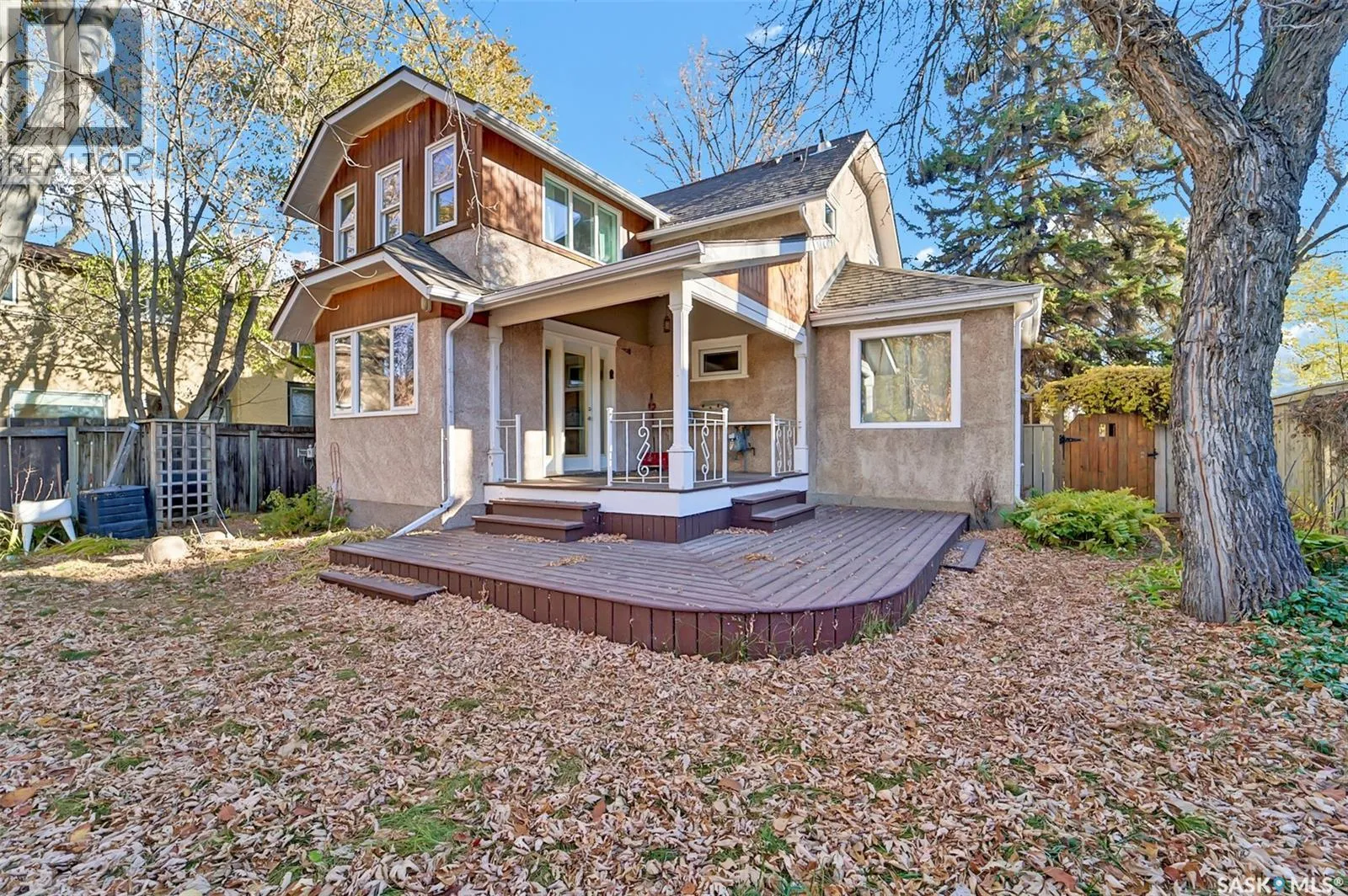 House for rent: 927 10th Avenue N, Saskatoon, Saskatchewan S7K 3A3