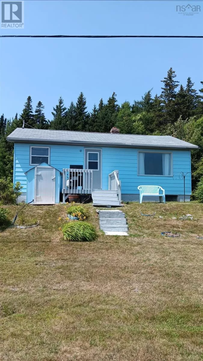 House for rent: 9273 Highway 16 Highway, Cooks Cove, Nova Scotia B0H 1N0