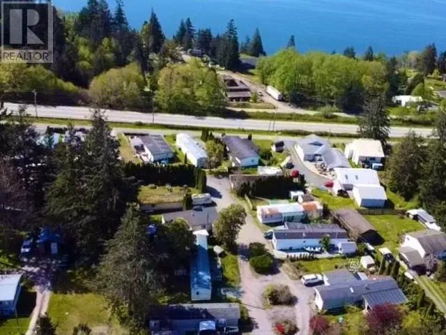 9298 Williams Rd, Powell River, British Columbia