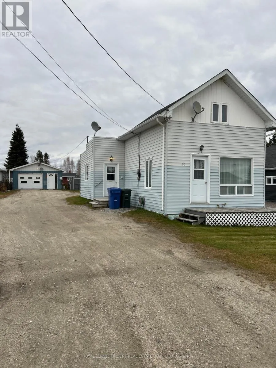 House for rent: 93 Leonard Avenue, Kapuskasing, Ontario P0L 1V0