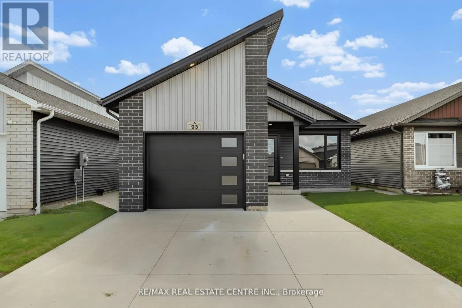 House for rent: 93 Moonstone Crescent, Chatham-Kent, Ontario N7M 0S2