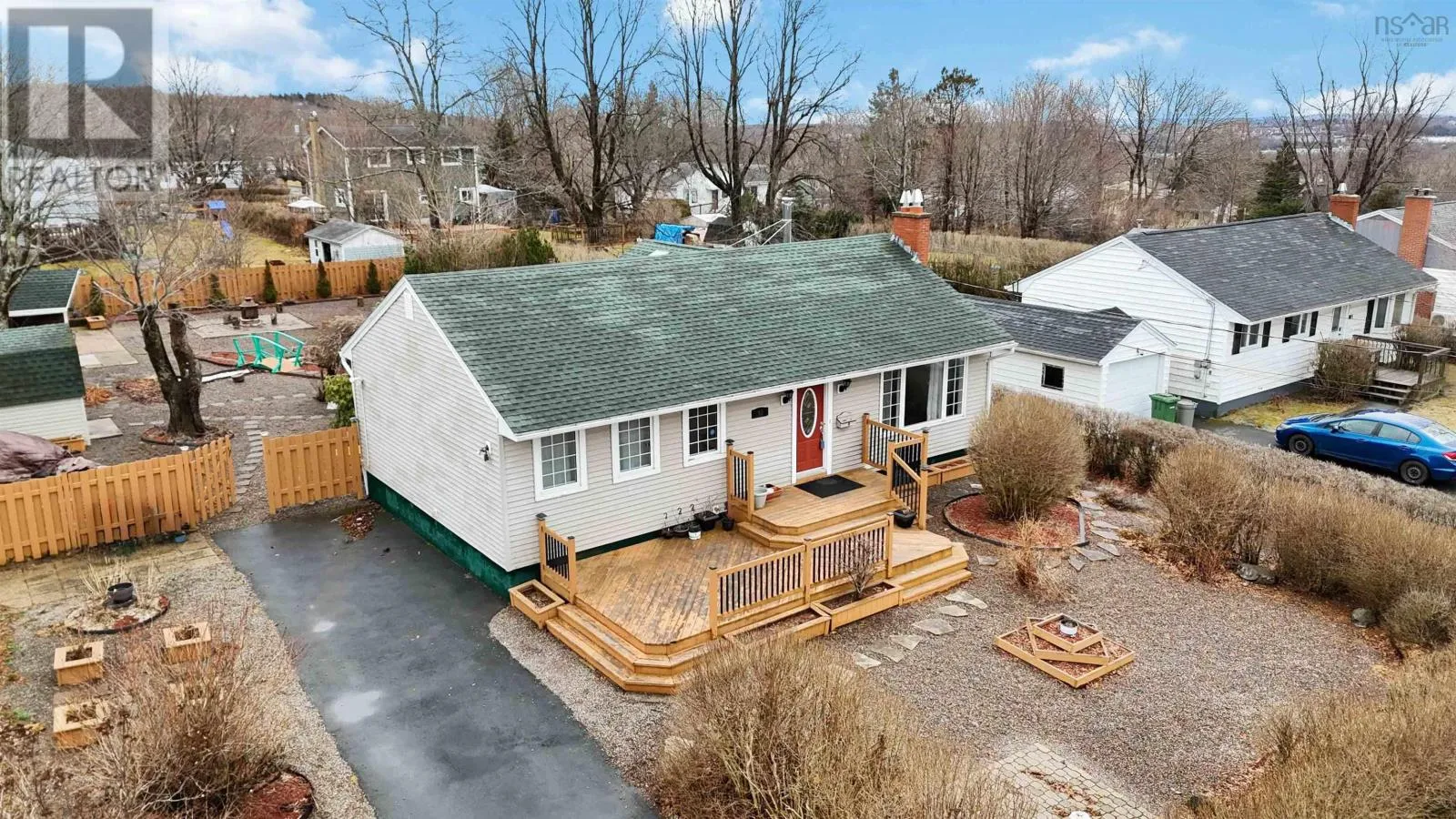 House for rent: 93 Mount Edward Road, Dartmouth, Nova Scotia B2W 3K7