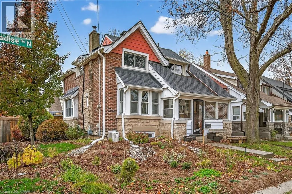 House for rent: 93 Paradise Road N, Hamilton, Ontario L8S 3S9