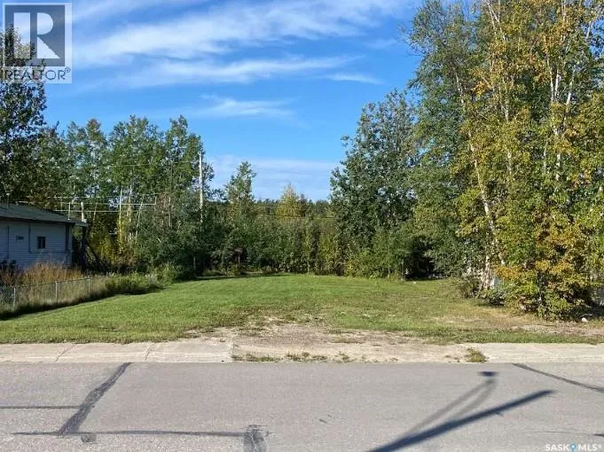 Unknown for rent: 931 Riese Drive, La Ronge, Saskatchewan S0J 1L0
