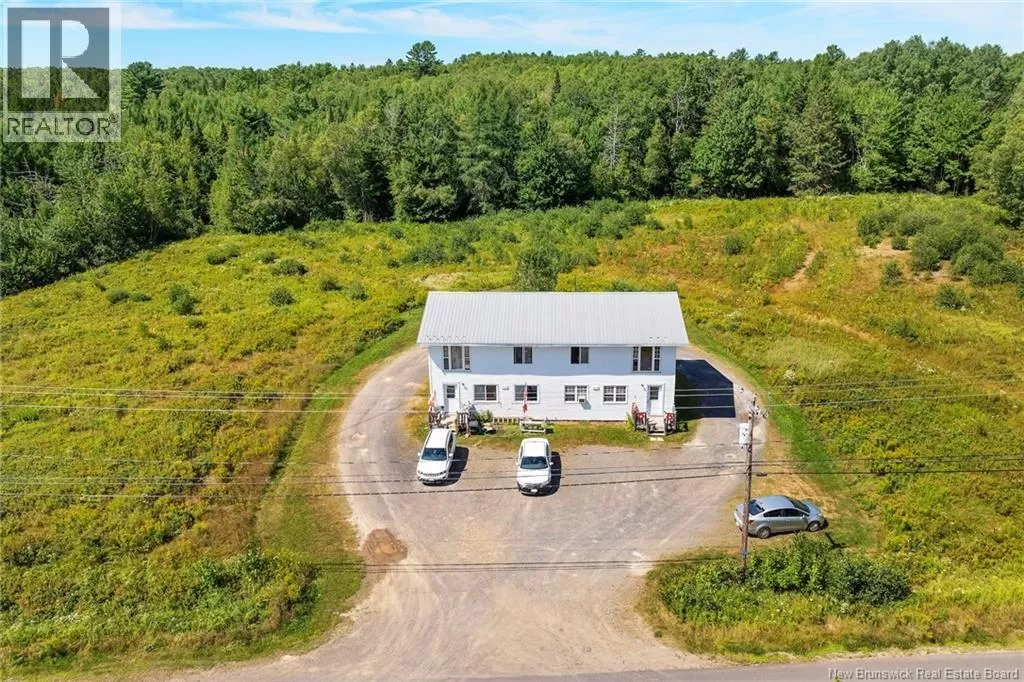 Fourplex for rent: 932 Northside Drive, Minto, New Brunswick E4B 3G2