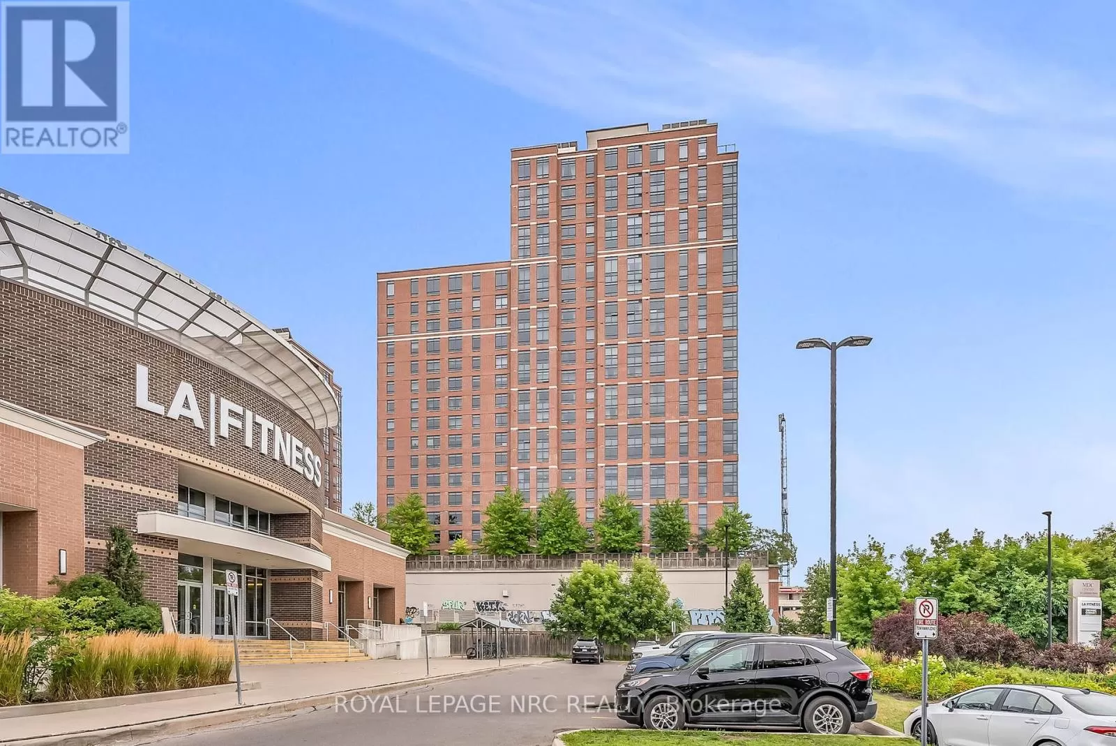 Apartment for rent: 933 - 60 Heintzman Street, Toronto, Ontario M6P 5A1