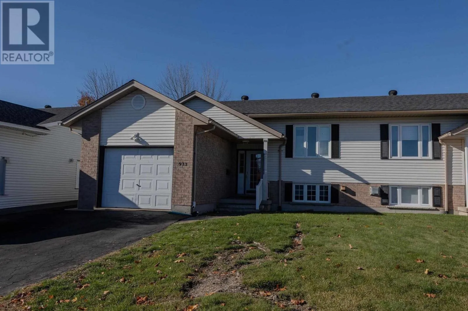 933 Lake St, Sault Ste. Marie, Ontario P6B 6K4