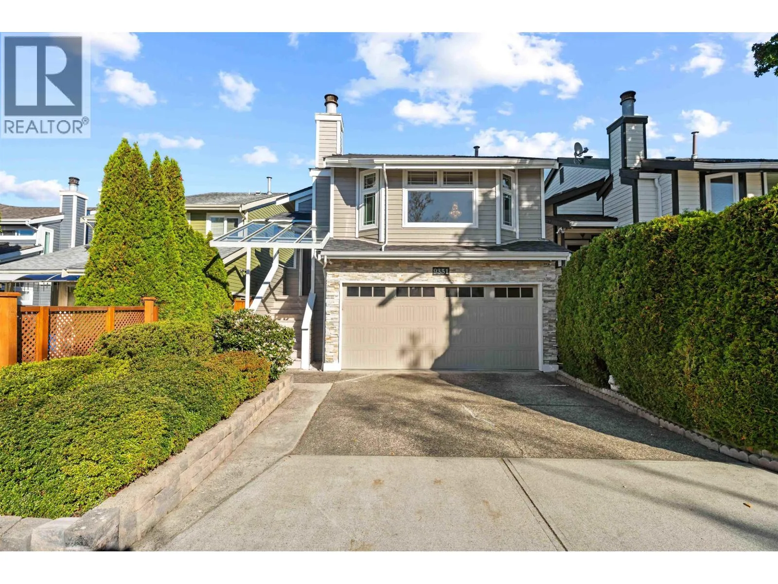 House for rent: 9351 Mcburney Drive, Richmond, British Columbia V6Y 3C5