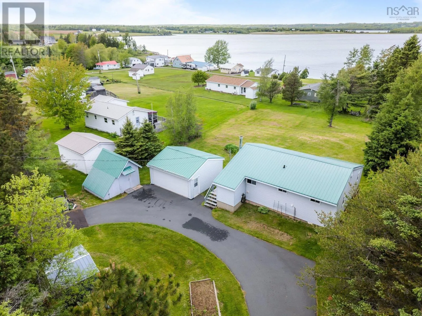 House for rent: 937 Highway 6, Bayhead, Nova Scotia B0K 1V0