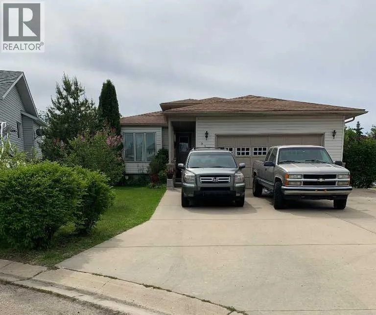 House for rent: 9371 71 Avenue, Grande Prairie, Alberta T8V 6V9