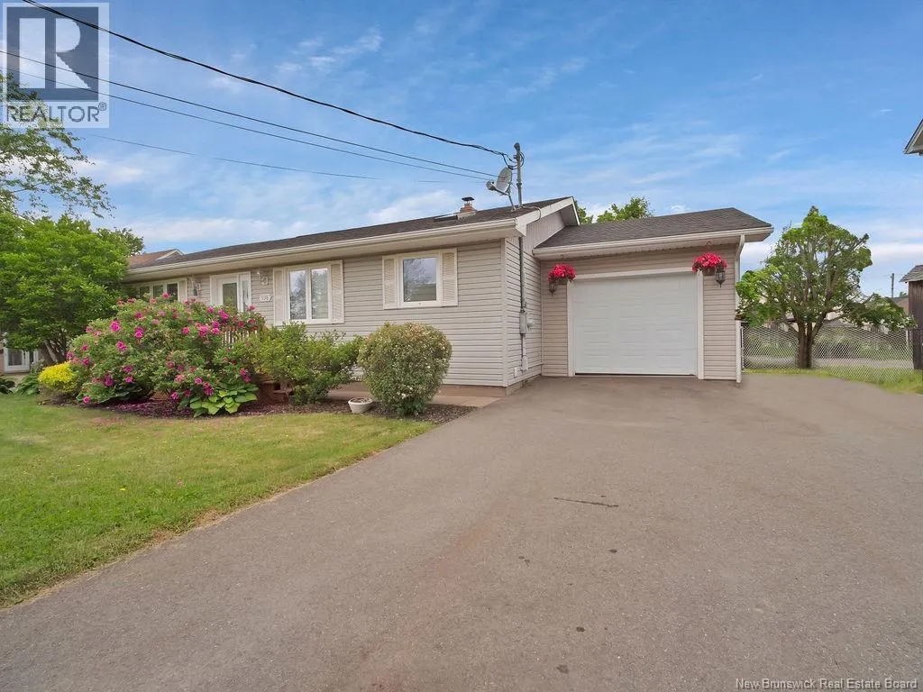 938 Melanson Road, Dieppe, New Brunswick E1A 7N9