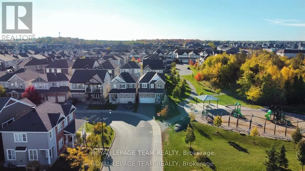 House for rent: 939 Whimbrel Way, Ottawa, Ontario K2J 6C5