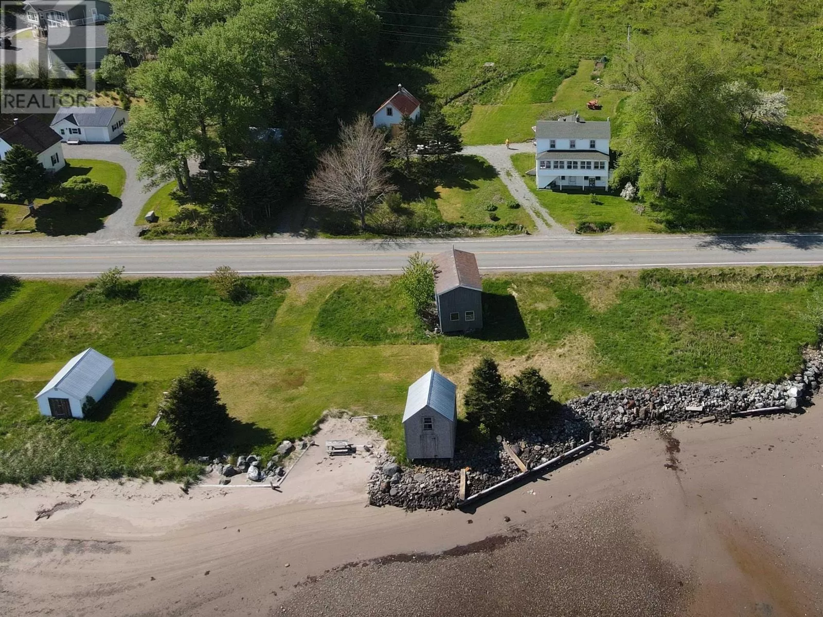 House for rent: 9399 Ns-16, Cooks Cove, Nova Scotia B0H 1N0