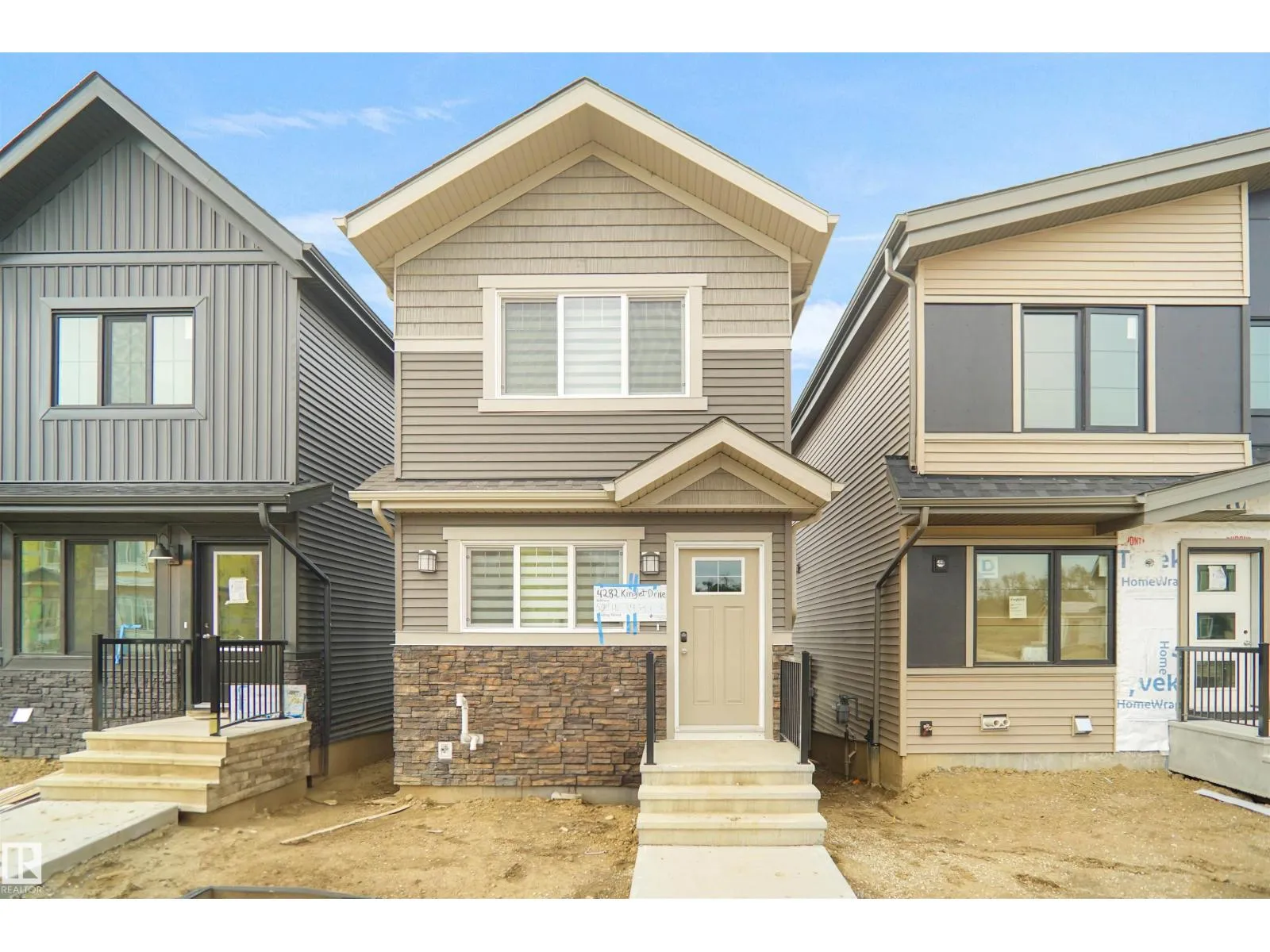 House for rent: #94 1430 Aster Wy Nw, Edmonton, Alberta T6T 2N8