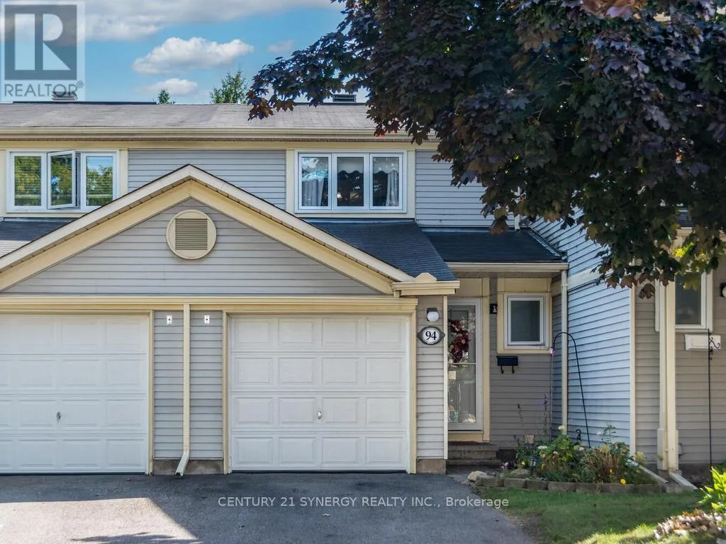 Row / Townhouse for rent: 94 Bujold Court, Ottawa, Ontario K2L 3N7