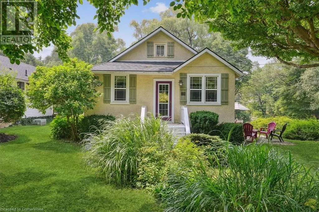 House for rent: 94 Centre Street, Niagara-on-the-Lake, Ontario L0S 1J0