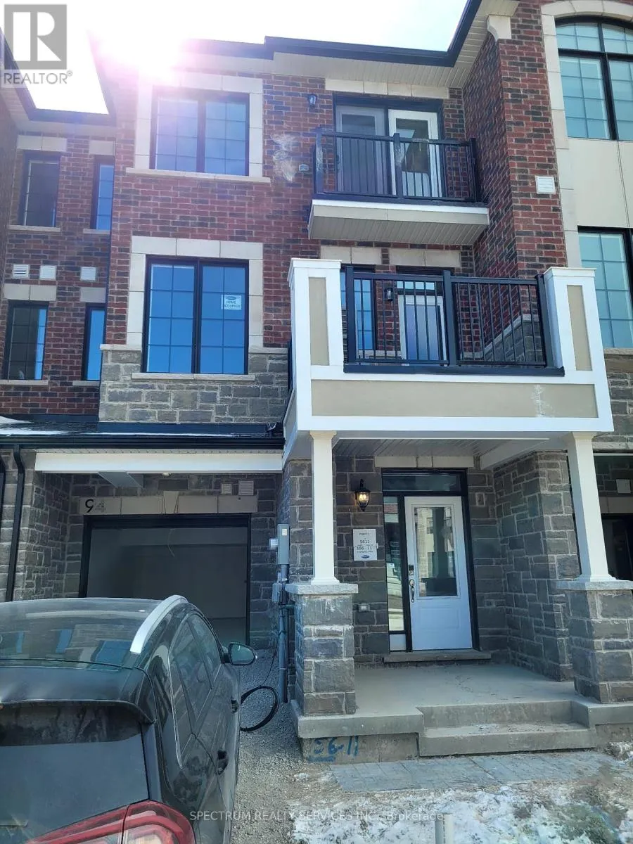 Row / Townhouse for rent: 94 Ennerdale Street, Barrie, Ontario L9J 0G5