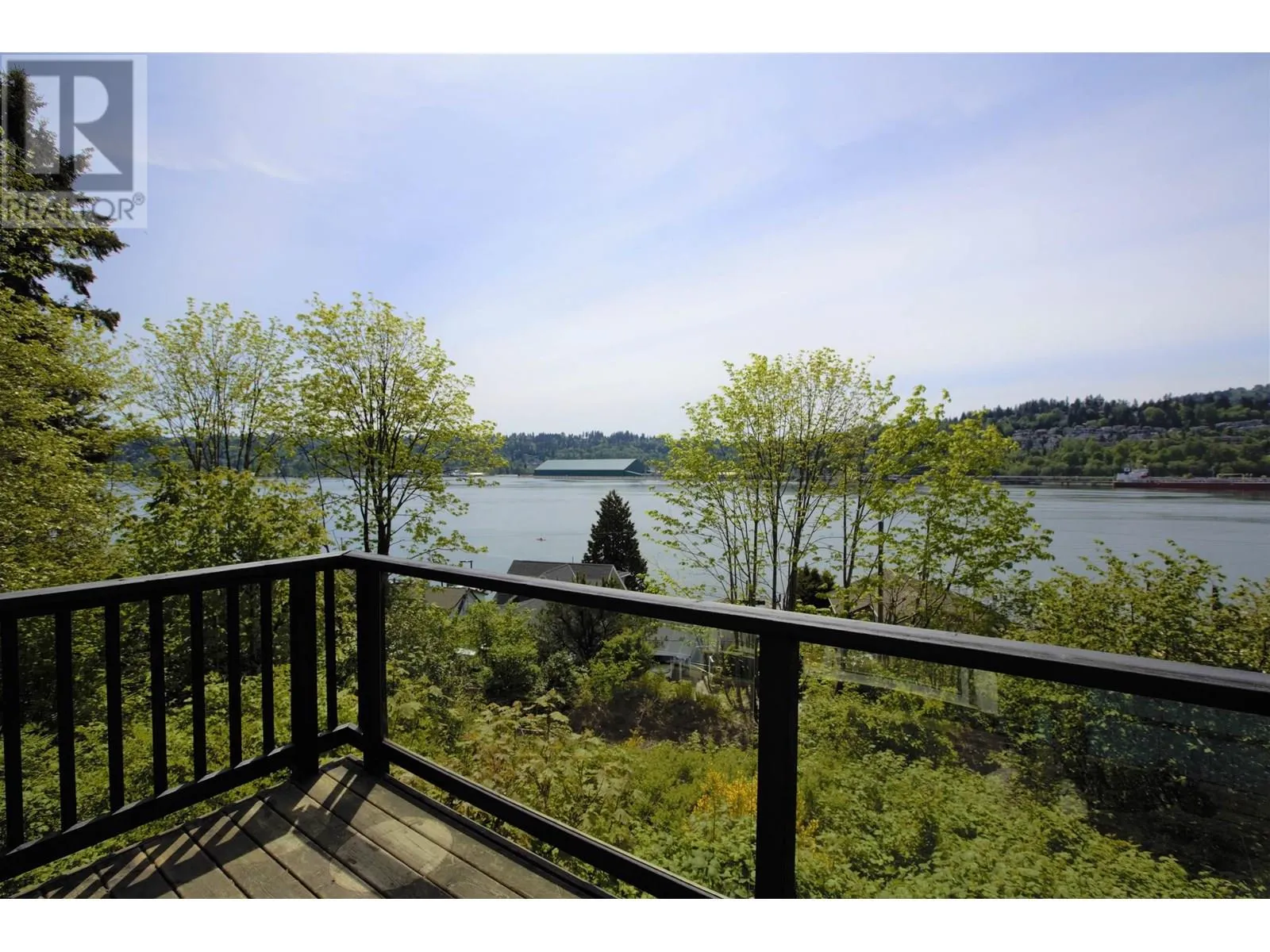 House for rent: 940 Ioco Road, Port Moody, British Columbia V3H 2X1