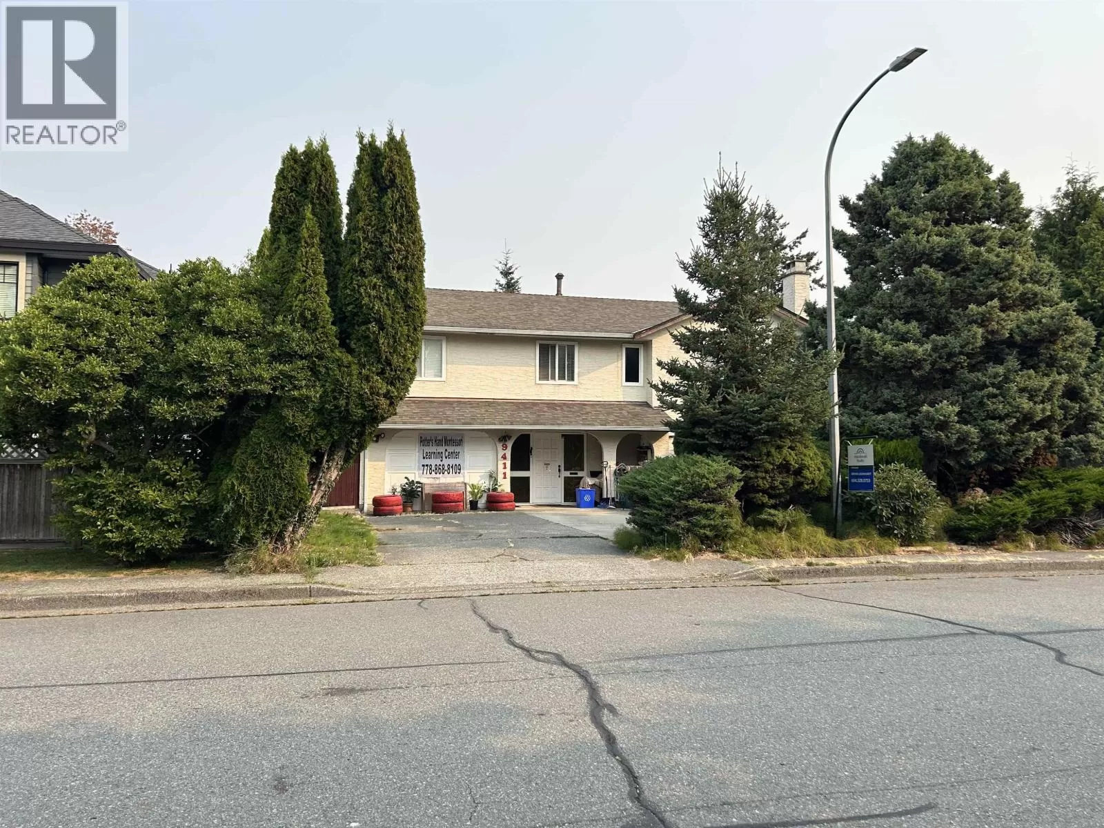 House for rent: 9411 Glenacres Drive, Richmond, British Columbia V7A 1Y9