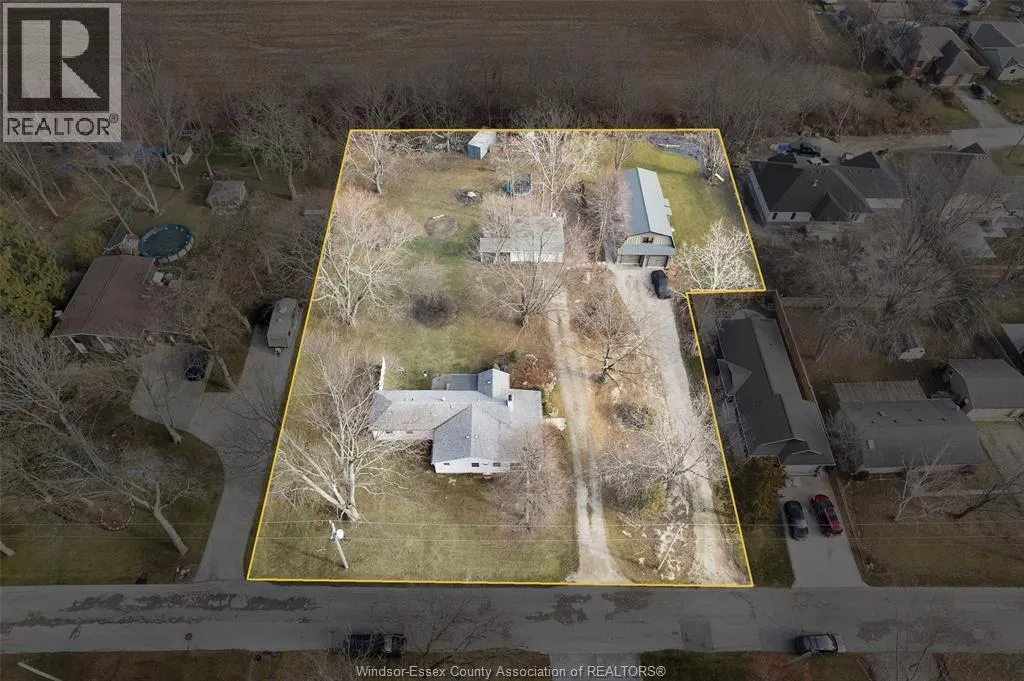 House for rent: 942 Erie Avenue, Kingsville, Ontario N9Y 3E2