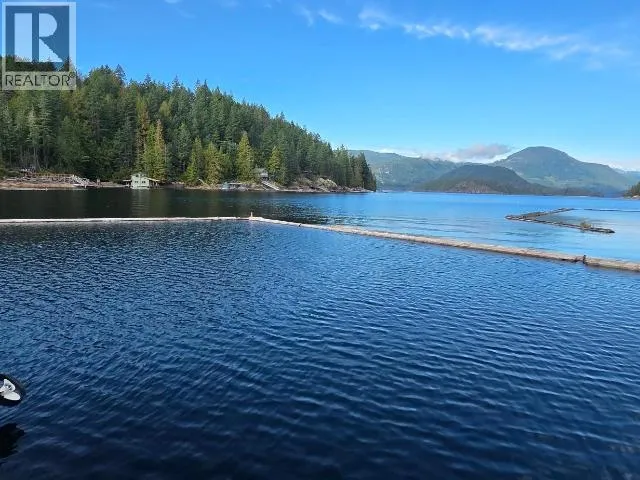 Other for rent: 9436 Powell Lake, Powell River, British Columbia