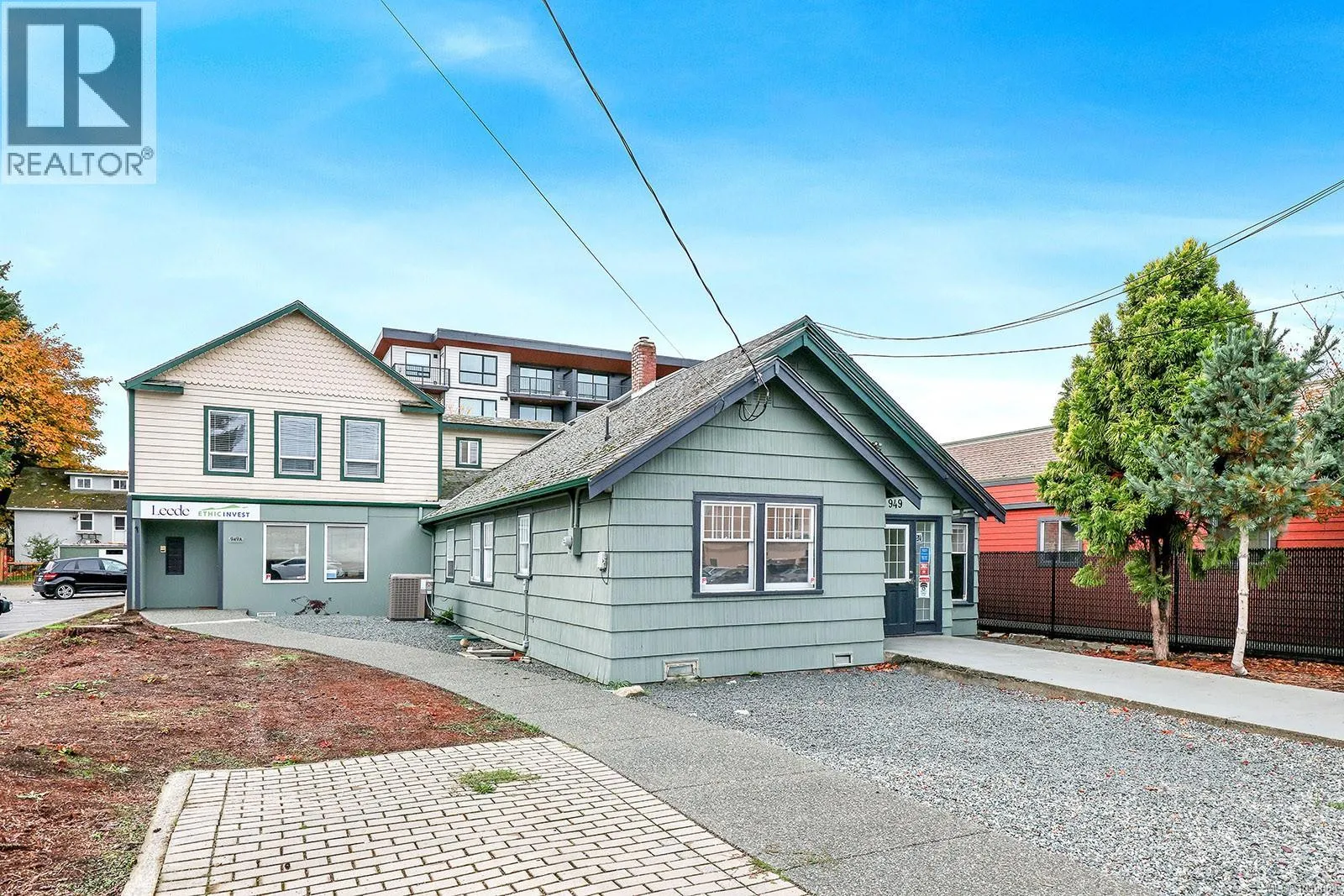 Commercial Mix for rent: 949 Fitzgerald Ave, Courtenay, British Columbia V9N 2R6