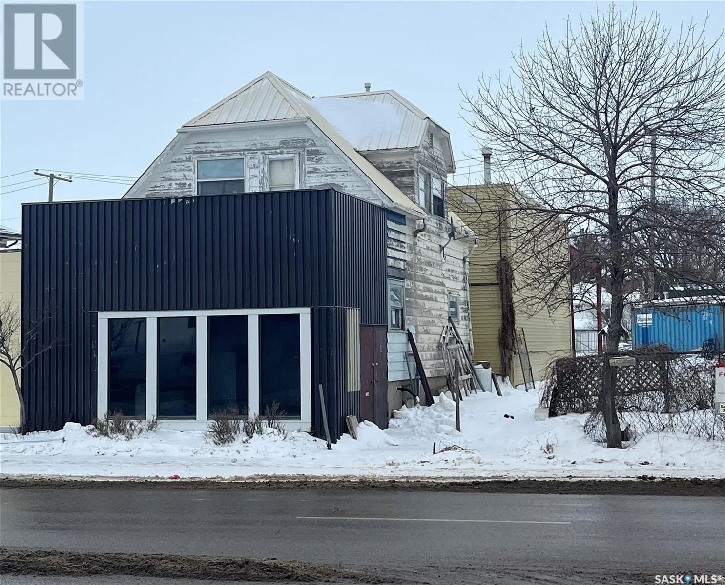 949 Winnipeg Street, Regina, Saskatchewan S4P 3A1