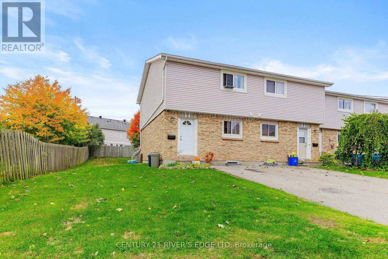 Row / Townhouse for rent: 95 - 1201 Millwood Avenue, Brockville, Ontario K6V 6J4