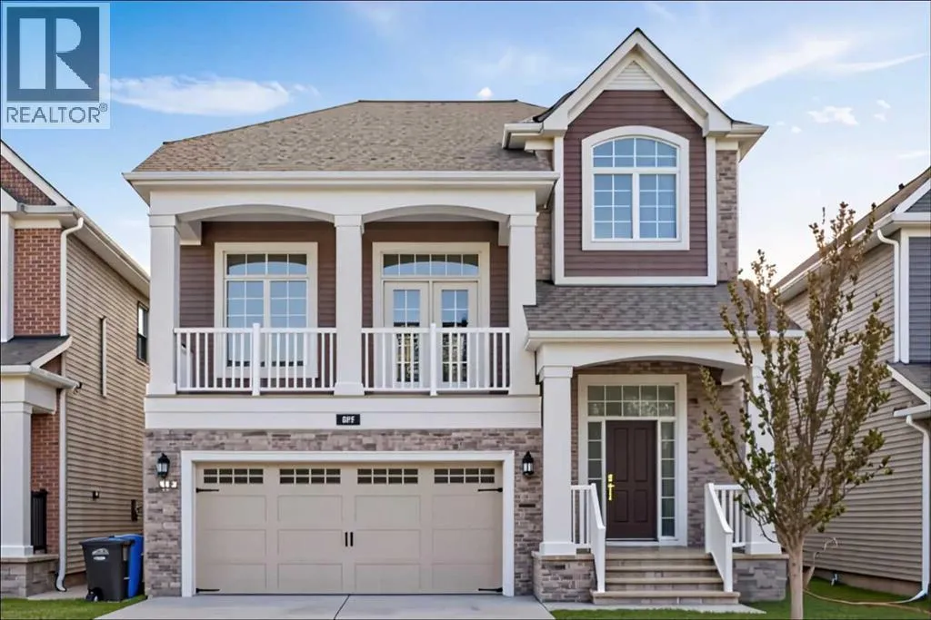 House for rent: 95 Carrington Close Nw, Calgary, Alberta T3P 1P8