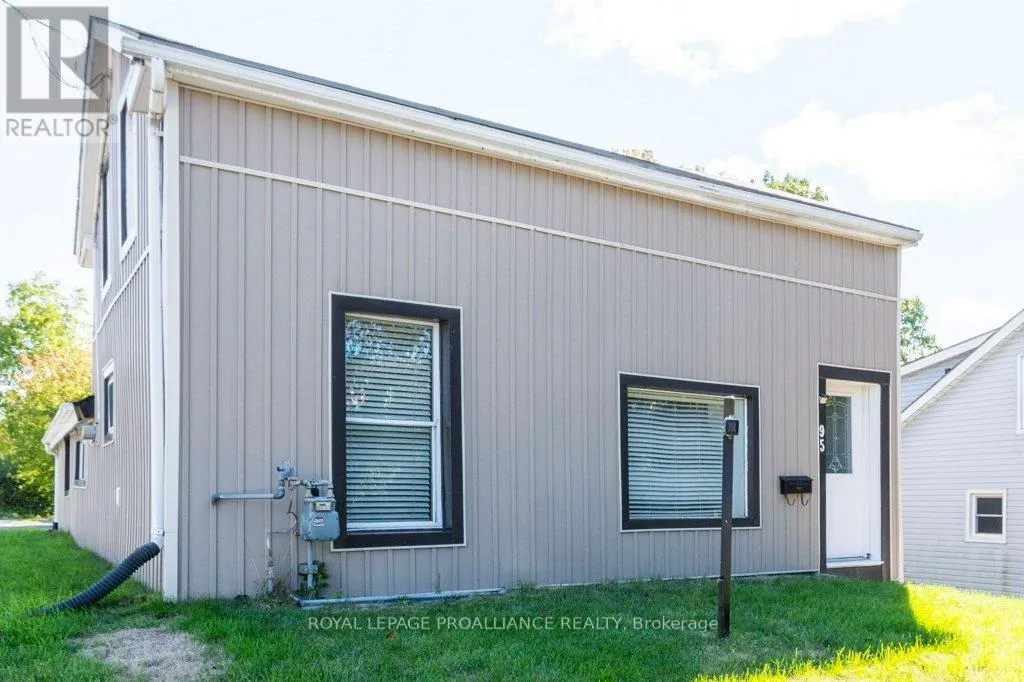 House for rent: 95 Grier Street, Belleville, Ontario K8P 3A2