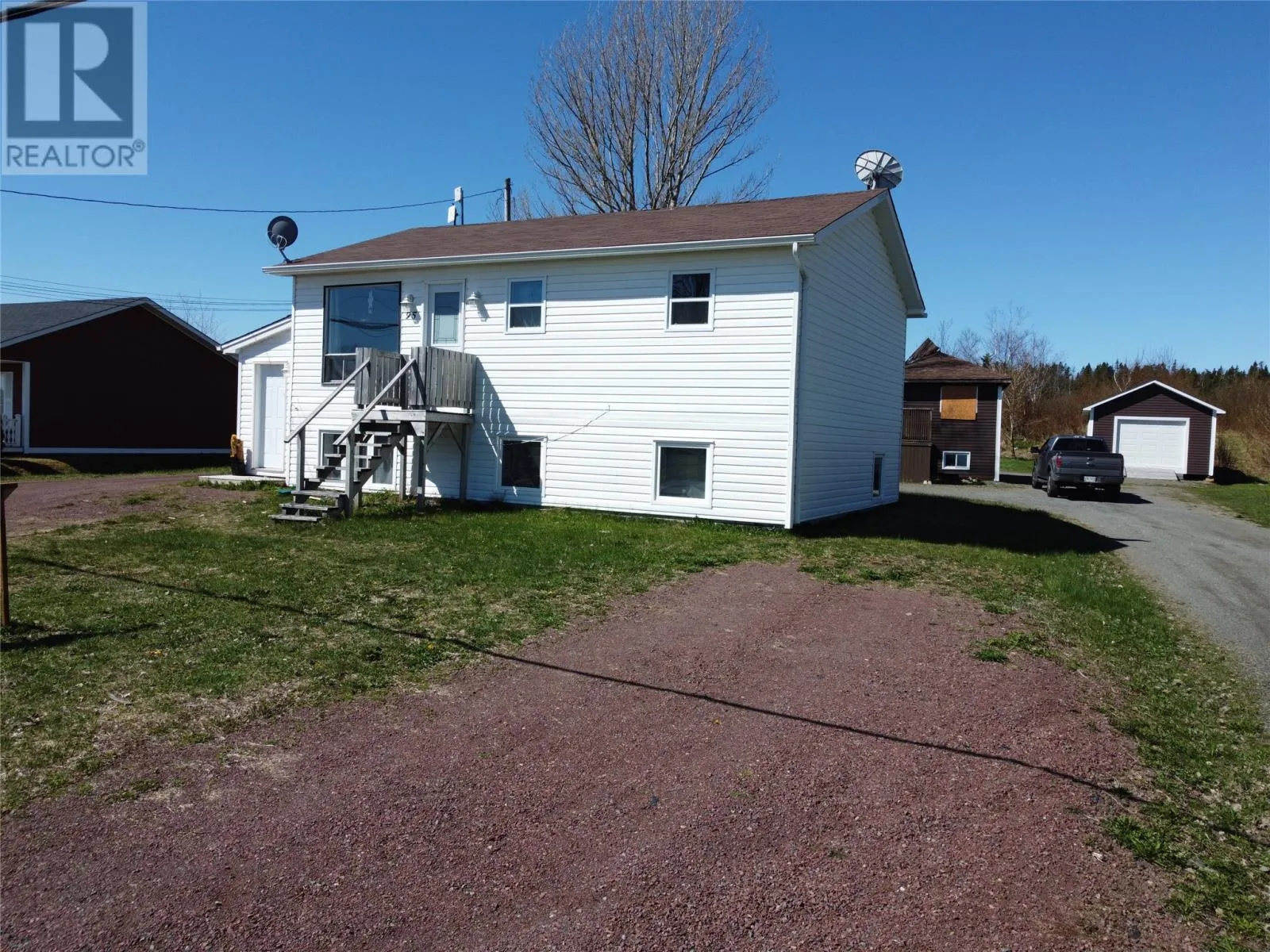 Two Apartment House for rent: 95 Main Street, Embree, Newfoundland & Labrador A0G 2A0