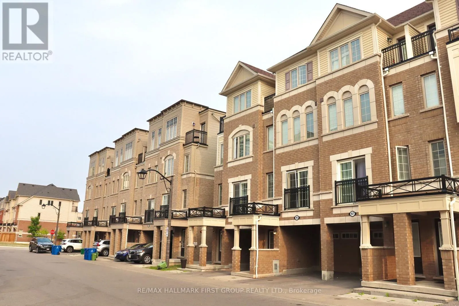 Row / Townhouse for rent: 95 Sarita Path, Oshawa, Ontario L1L 0K7