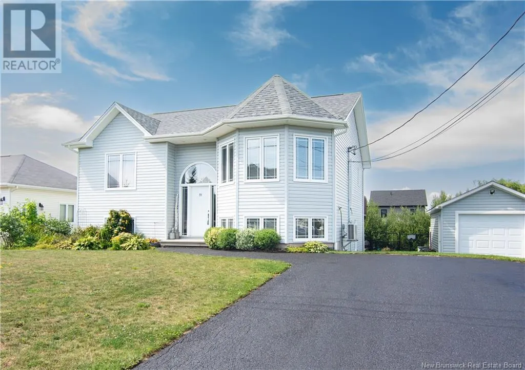 House for rent: 95 Spartan Court, Moncton, New Brunswick E1A 0J6