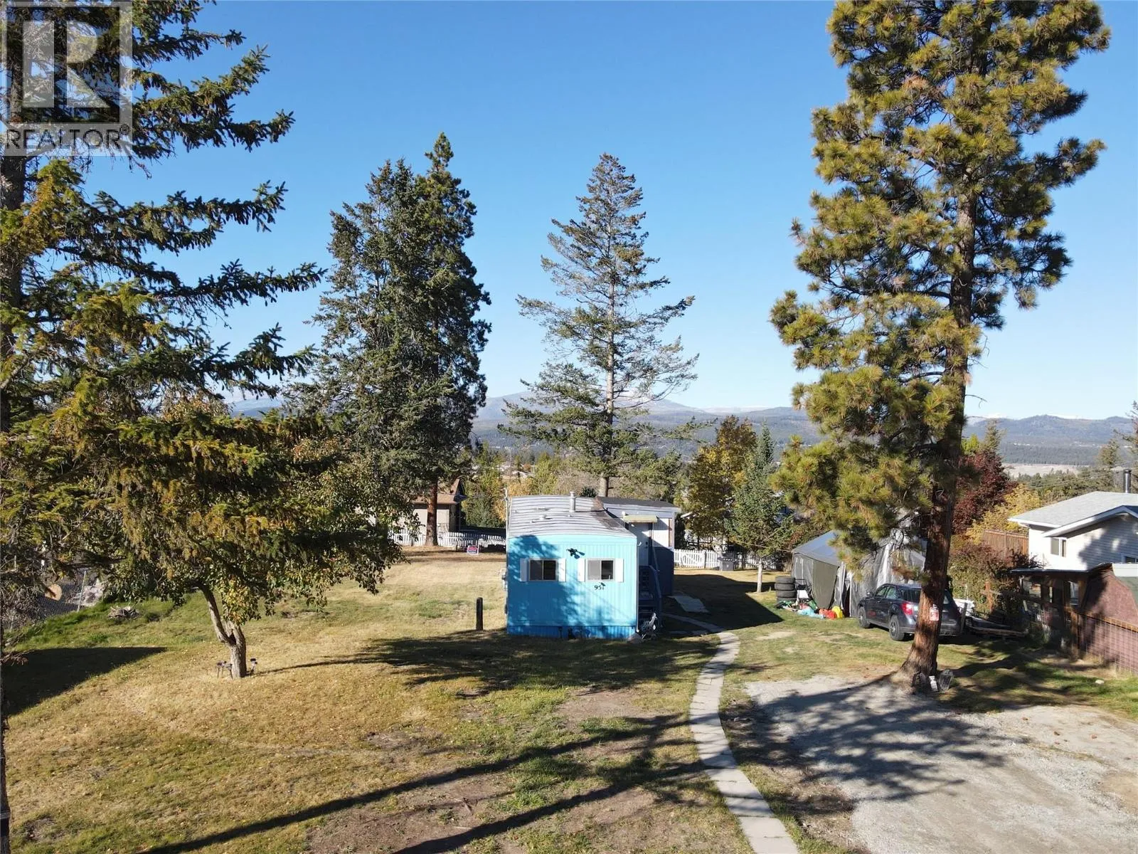 Manufactured Home for rent: 951 29th Avenue S, Cranbrook, British Columbia V1C 3K7