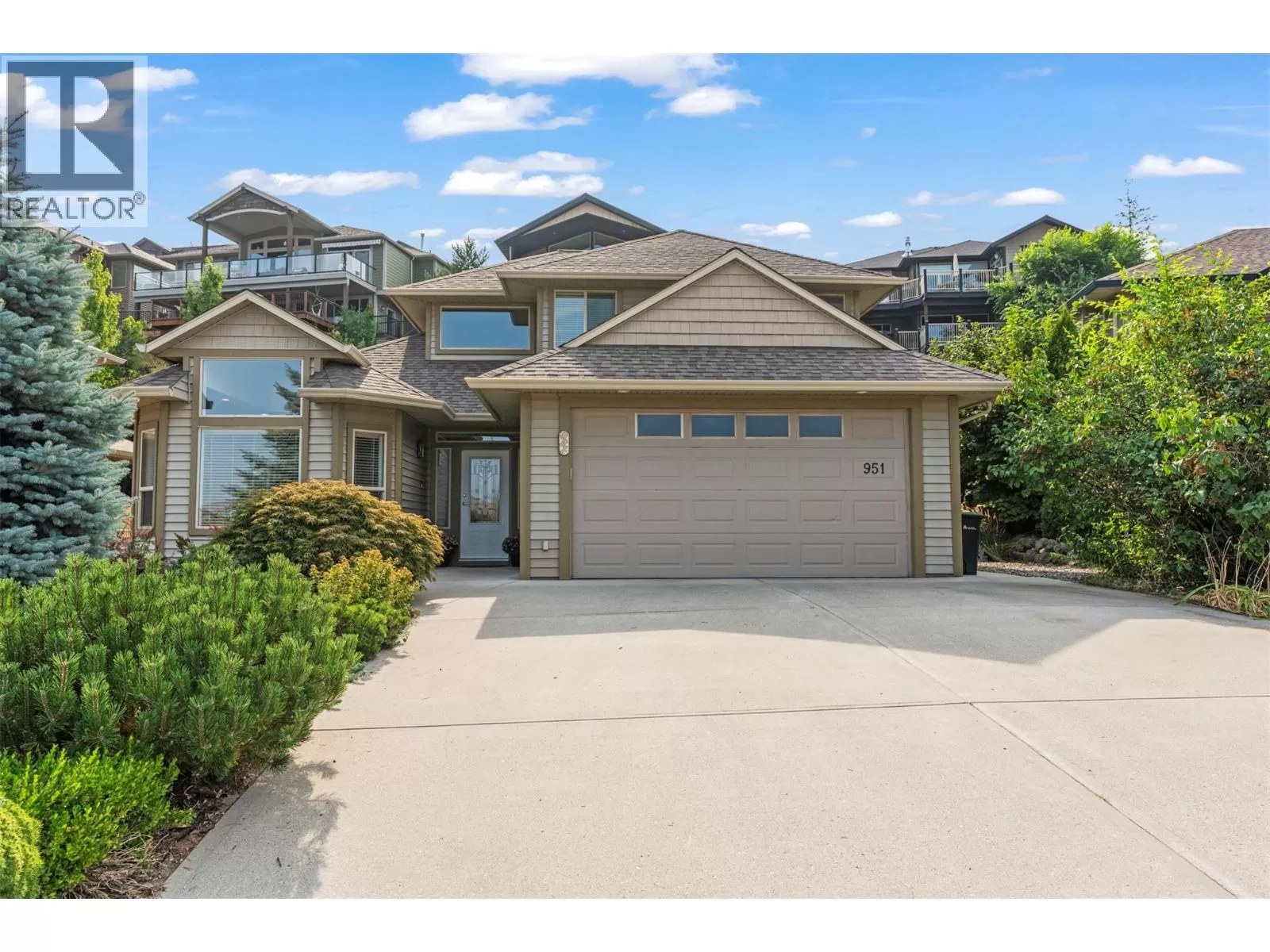 House for rent: 951 Mt. Begbie Drive, Vernon, British Columbia V1B 2Z5