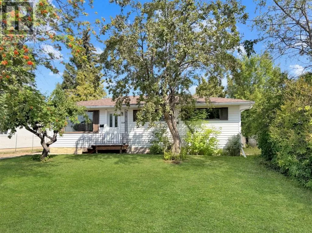 House for rent: 9514 99 Avenue, Grande Prairie, Alberta T8V 0P9