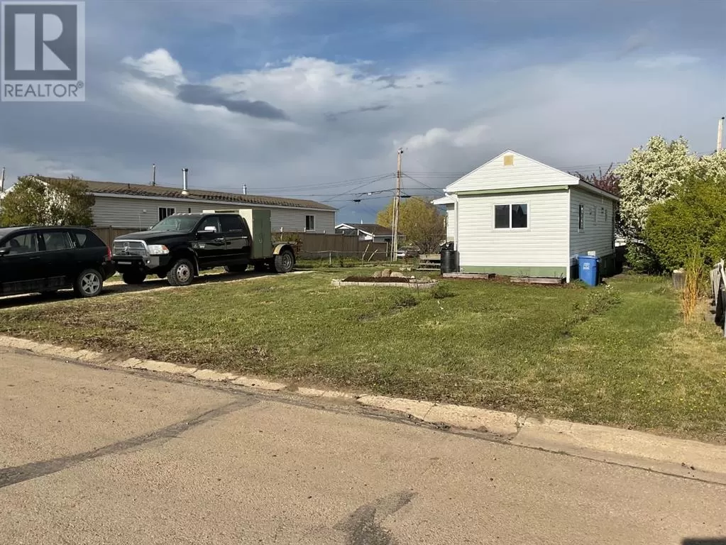 Manufactured Home for rent: 9515 99 Street, Wembley, Alberta T0H 3S0