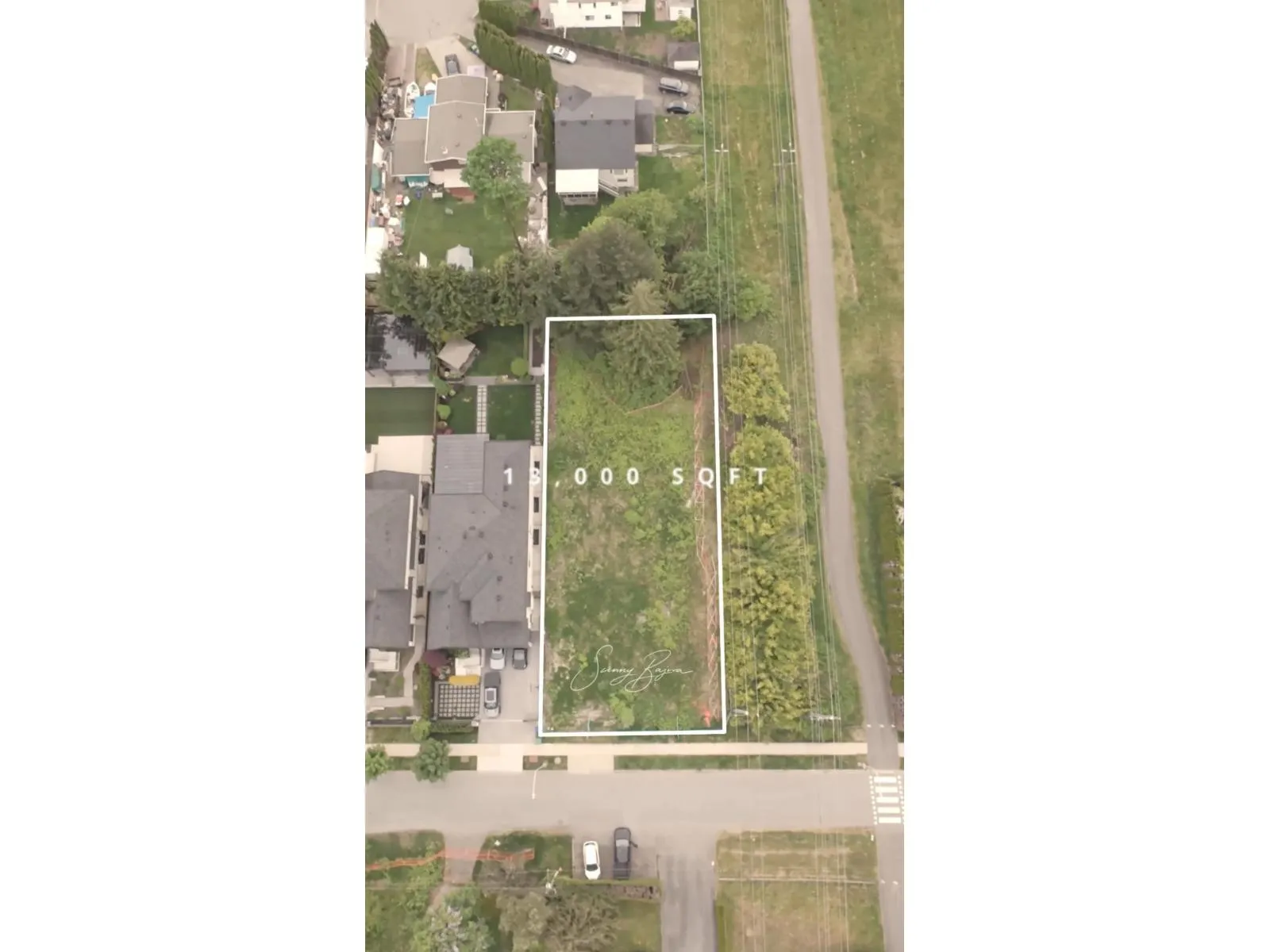 9525 162a Street, Surrey, British Columbia V4N 2B7