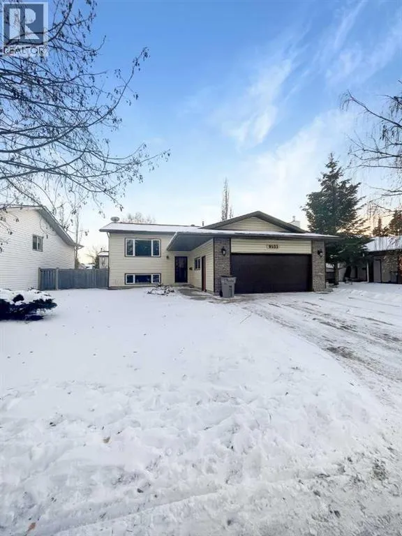 9533 63 Avenue, Grande Prairie, Alberta T8W 2G1
