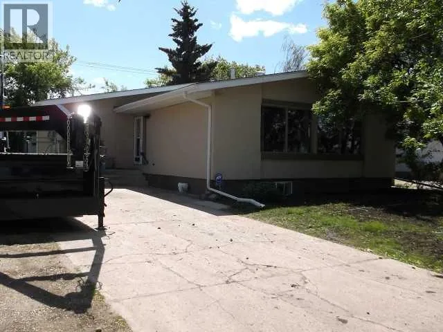 House for rent: 9551 85 Avenue, Grande Prairie, Alberta T8V 3H5